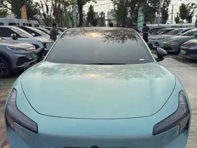Xpeng MONA M03 2025, 4000 км, за 93800 CNY
