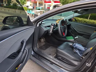 Tesla Model 3 2023, 60500 км, за 173531.76 CNY - фото 17