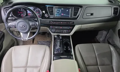Kia Canival 2016, 166472 км, за 9950000 KRW - фото 7