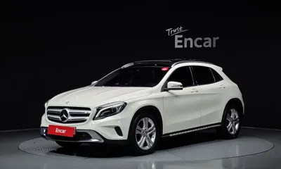 Mercedes-Benz GLA-Class · 2016 год