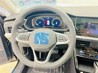 Volkswagen Passat 0, 100 км, за 140800 CNY - фото 20