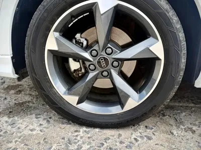 Audi Q3 2023, 18000 км, за 208800 CNY - фото 9