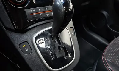 Kia Carens 2009, 137248 км, за 3300000 KRW - фото 9
