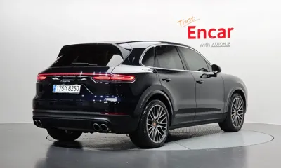 Porsche Cayenne 2020, 73044 км, за 67000000 KRW