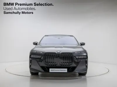 BMW i7 2023, 82700 км, за 105000000 KRW