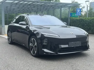 Nio ET5T 2025, 15000 км, за 170000 CNY