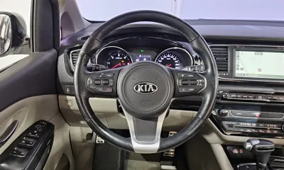 Kia Canival 2016, 100818 км, за 10800000 KRW - фото 13