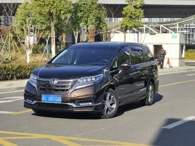 Honda Elysion · 2021 год