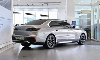 BMW 7-Series 2025, 8581 км, за 114000000 KRW