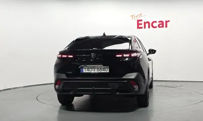 Peugeot 408 2023, 52990 км, за 29800000 KRW