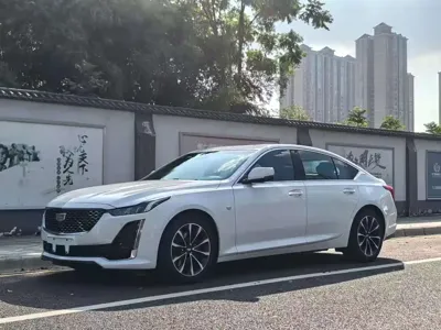 Cadillac CT5 · 2022 год