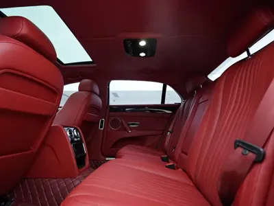 Bentley Flying Spur 2017, 56000 км, за 864800 CNY - фото 21