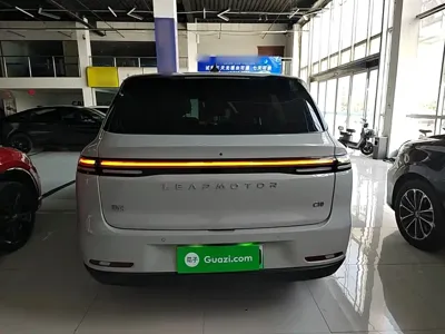 Leapmotor Leapmotor C10 2025, 20800 км, за 112700 CNY - фото 6