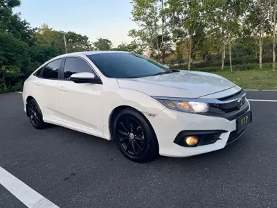 Honda Civic 2017, 120000 км, за 31800 CNY - фото 3