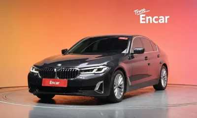BMW 5-Series · 2023 год