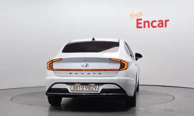 Hyundai Sonata 2021, 40149 км, за 18500000 KRW
