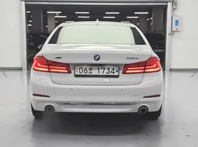 BMW 5-Series 2018, 121750 км, за 22900000 KRW