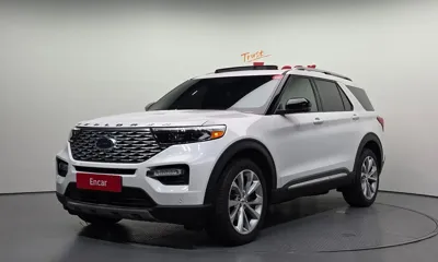 Ford Explorer · 2021 год