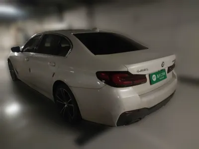 BMW 5 Series · 2023 год