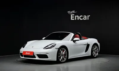 Porsche 718 · 2017 год