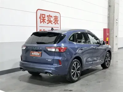 Ford Escape 2021, 80200 км, за 64600 CNY