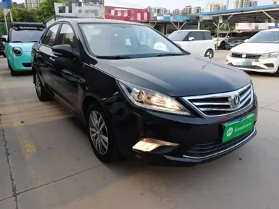 Changan Eado 2017, 41800 км, за 20099 CNY