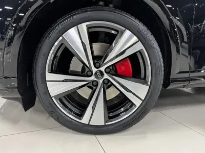 Audi Q5 2025, 17 км, за 86000000 KRW - фото 15
