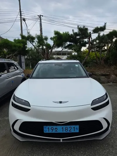Genesis GV60 · 2025 год