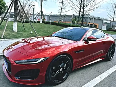 Jaguar F-Type · 2024 год