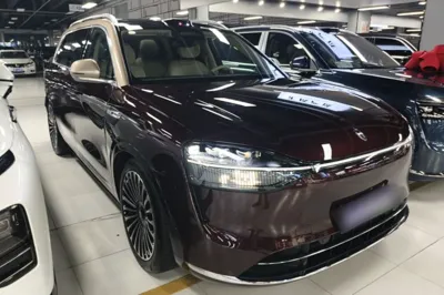 Hima AITO M9 2025, 10000 км, за 457095.45 CNY