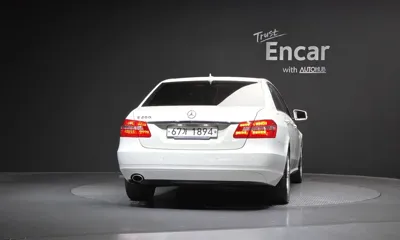 Mercedes-Benz E-Class 2012, 162110 км, за 4990000 KRW