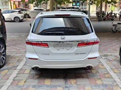 Honda Odyssey 2014, 100000 км, за 48000 CNY