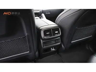 Mercedes-Benz GLE Coupe 2023, 30000 км, за 338000 CNY - фото 9