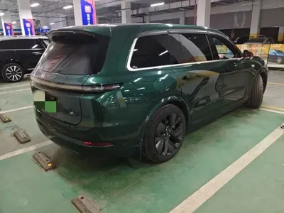 Li Auto Li L9 2023, 50000 км, за 184800 CNY