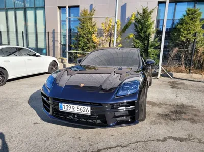Porsche Panamera 2025, 28000 км, за 198250000 KRW