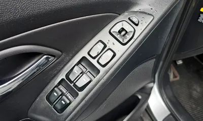 Hyundai Tucson 2012, 174999 км, за 4500000 KRW - фото 27