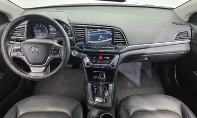 Hyundai Avante 2018, 128527 км, за 7500000 KRW - фото 7