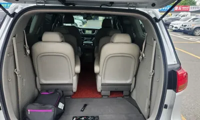 Kia Canival 2016, 81895 км, за 11900000 KRW - фото 15