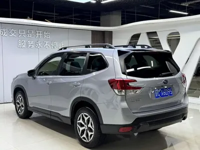 Subaru Forester 2024, 16500 км, за 229800 CNY