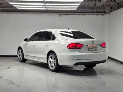 Volkswagen Passat 2012, 39470 км, за 6800000 KRW
