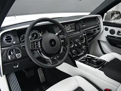 Rolls-Royce Cullinan 2023, 11000 км, за 5890000 CNY - фото 8