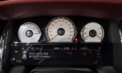 Rolls-Royce Wraith 2021, 24220 км, за 310000000 KRW - фото 8