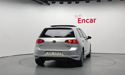Volkswagen Golf 2014, 146153 км, за 7900000 KRW