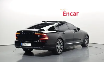 Volvo S90 2023, 44889 км, за 51800000 KRW