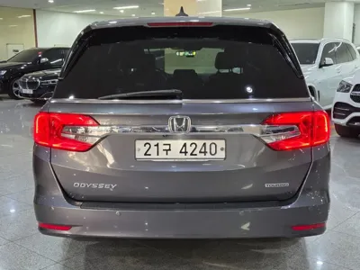 Honda Odyssey 2018, 77443 км, за 22500000 KRW
