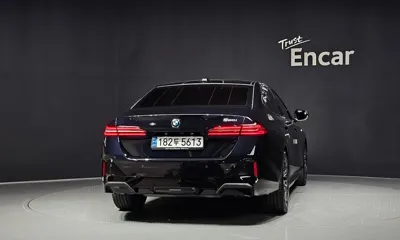 BMW 5-Series 2024, 17066 км, за 60490000 KRW