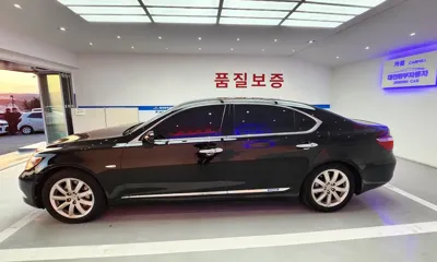 Lexus LS 2008, 211888 км, за 5990000 KRW