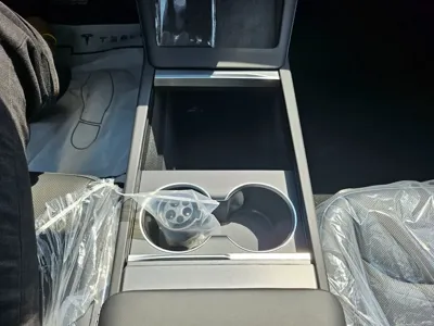 Tesla Model 3 2026, 30 км, за 48180000 KRW - фото 10