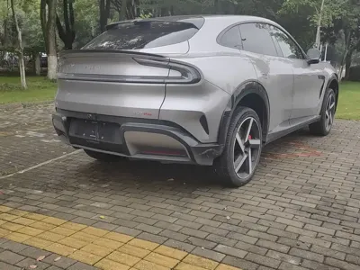 Xiaomi 小米YU7 2025, 16000 км, за 270000 CNY - фото 9