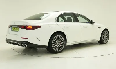 Mercedes-Benz E-Class 2025, 2884 км, за 116000000 KRW - фото 2